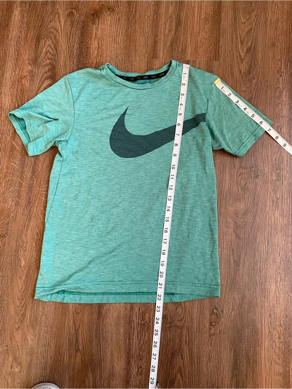 Nike Kids Green Short-Sleeve Dri-Fit Tee with Swoosh Boys Size L